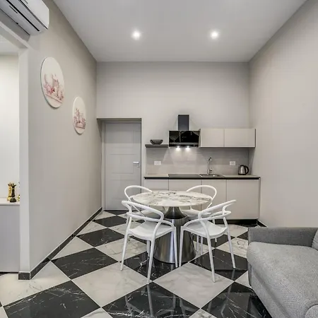 Lady Rose One * Naples