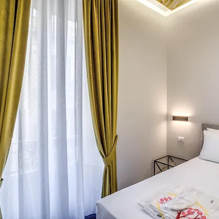 Lady Rose One Apartment