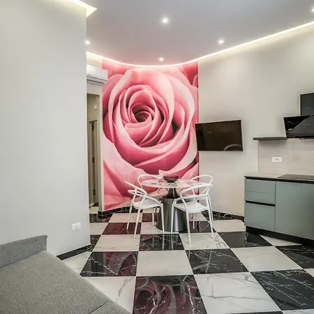 Lady Rose One Apartment